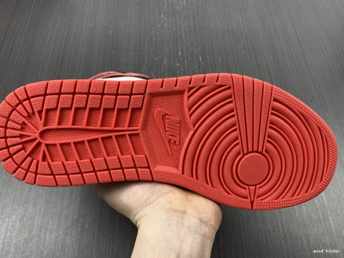 Rep Jordan 'Track Red' Retro OG Air 555088-112 1 High 0710